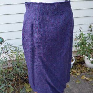 Skirt - new: wool, purple tweed, 7.5" zip. Size 12 - by J. Tiktiner (France)